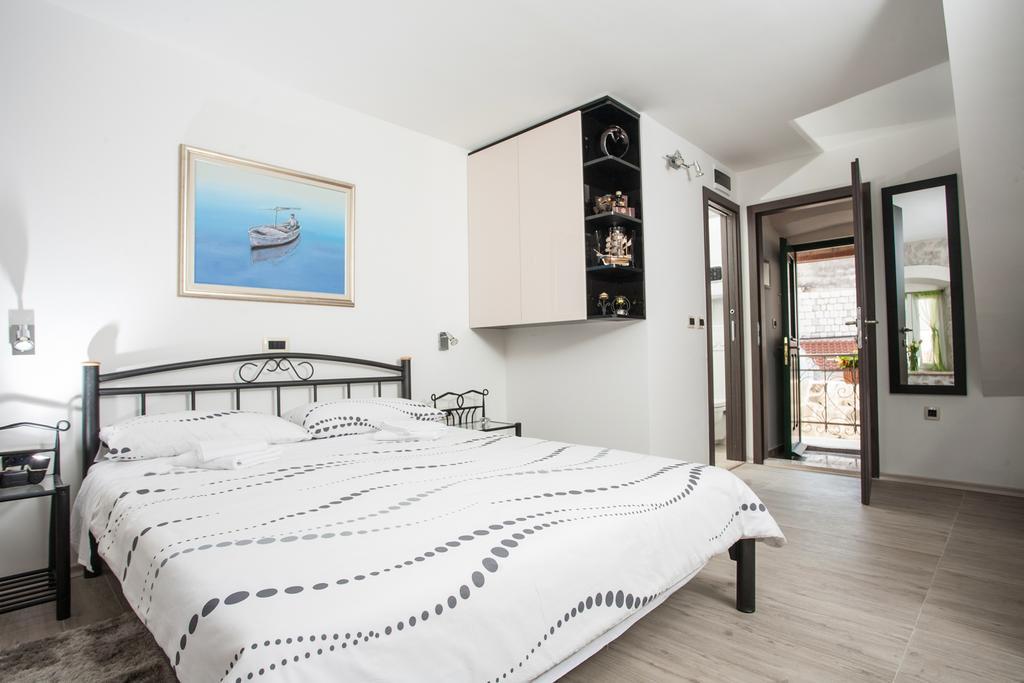 & Kartolina Appartement *