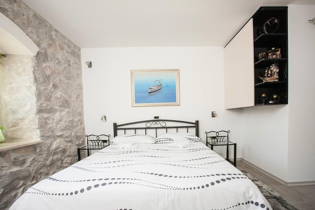 Appartement & Kartolina